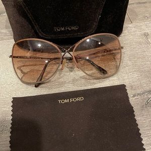 Tom Ford Retro Sunglasses